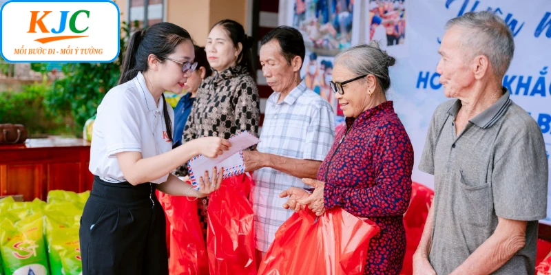 KJC Thiện Nguyện Cần Thơ - Hành Trình Sẻ Chia Yêu Thương